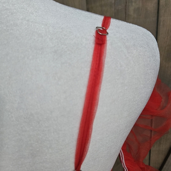 EILLY BAZAR Red Sheer Mesh Tie Front Ruffle Detail Cold Shoulder Mini Dress. XS - Picture 3 of 16